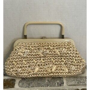 Vintage Crochet Raffia Beaded Floral Retro Purse Handbag With Plastic Handle